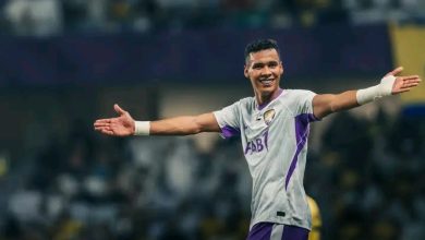 Photo of رحيمي ينال جائزة أفضل لاعب في قمة العين والنصر